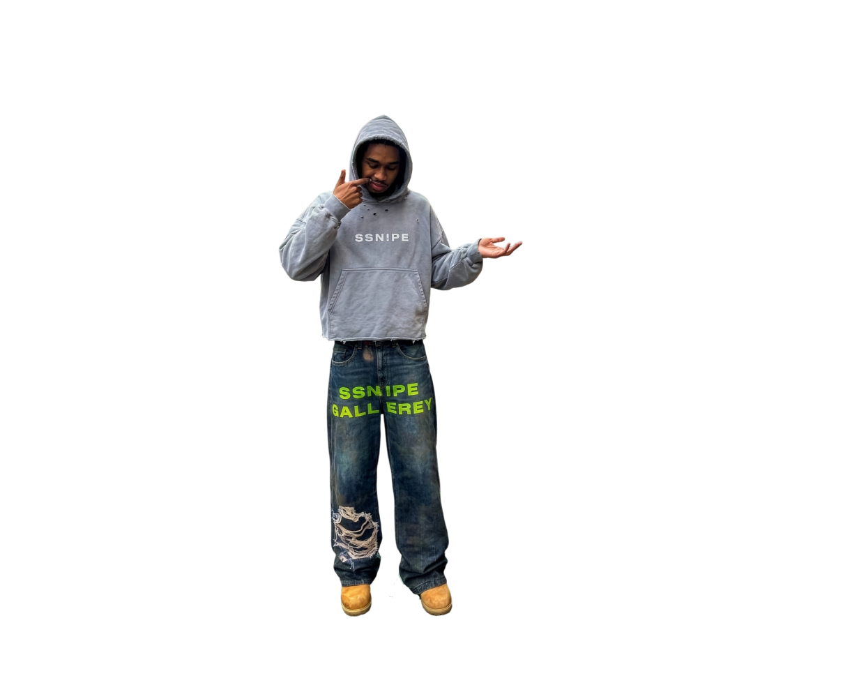 GALLERY ISSUE HOODIE